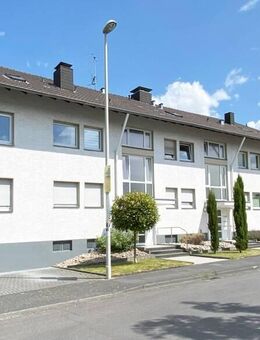 Großzügige 3-Zimmer-Wohnung mit Balkon in Bonn-Ippendorf - Bonn