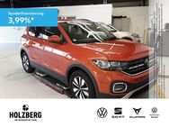 VW T-Cross, 1.0 TSI Move, Jahr 2023 - Braunschweig