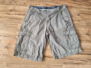 Timezone Herren Cargo Bermuda Shorts Gr. 33 Grau - Borken (Hessen)