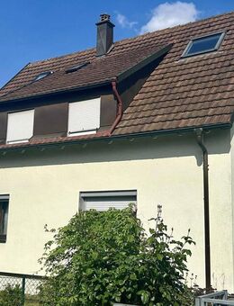 Einfamiliehaus in top Lage mit sonnigem Grundstück und großzügiger Garage - sanierungsbedürftig - Stuttgart