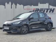 Toyota Yaris, 1.5 VVT-i Hybrid Team Deutschland - Comfort Paket, Jahr 2022 - Ingolstadt