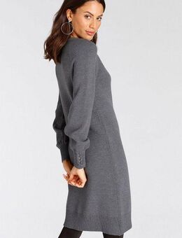 Laura Scott Strickkleid figurbetonter Schnitt, aus Viskosemischung, Langarm