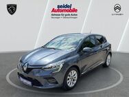 Renault Clio, TCe 100, Jahr 2020 - Wunstorf