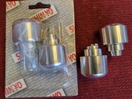 2 Paar Lenkergewichte von SHIN YO für diverse HONDA-Motorräder in Silber, OEM-Style, 161-021, 1 Paar in OVP, 1 Paar ausgepackt aber unbenutzt, Versand gegen Aufpreis möglich, 12 € pro Paar, Total 20,- € - Unterleinleiter