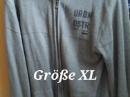 Strickjacke - Neustadt (Holstein)