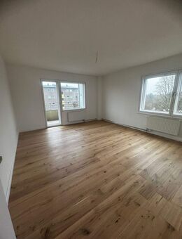 +EINZUG SOFORT+ 2-Raum Wohnung im 4. Obergeschoss - Berlin