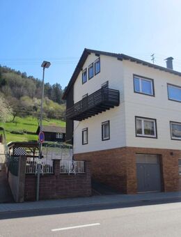 Gepflegtes 3-Familienhaus für mehrere Generationen - Bad Wildbad