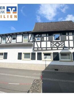 ** Kiedrich: Einfamilienhaus mit Einliegerwohnung in ruhiger Anliegerstraße ** - Kiedrich