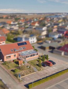 Landhaus Mecklenburg - Hotel mit 10 Zimmern, Restaurant & Veranstaltungsräumen - Waren (Müritz)