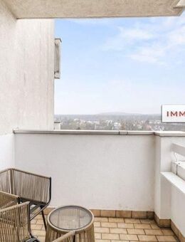 IMMOBERLIN.DE - Exquisite Wohnung mit Balkon beim Kurfürstendamm - Berlin