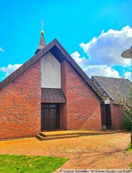 Gelegenheit Nr. 34 Saalbau/ Kirche auf parkähnlichem Grundstück in Friedland (MV) - Friedland (Mecklenburg-Vorpommern)