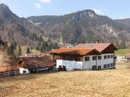 Großzügiges Anwesen mit Nebenhaus in Oberstdorf - Oberstdorf