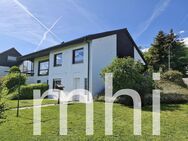 Nümbrecht Rommelsdorf: Verklinkerter Massivbau mit Garage - Nümbrecht