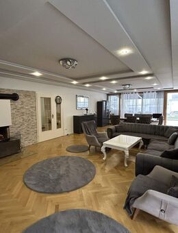 Exklusives, kernsaniertes Mehrfamilienhaus in Toplage von Heidenheim - Heidenheim (Brenz)