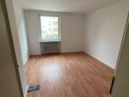 - OPEN HOUSE AM SAMSTAG, DEN 28.09.2024 ! - Sanierte 3-Zimmer Eigentumswohnung mit Balkon in Enger! - Enger (Widukindstadt)