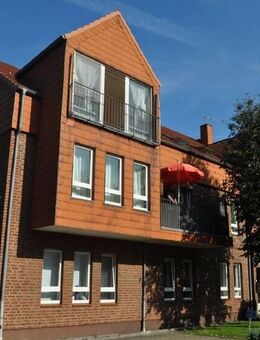 ***RESERVIERT*** Helle und freundliche 2-Zimmer-Dachgeschoss-Wohnung in zentraler Lage - aktuell als Kapitalanlage - Norderstedt