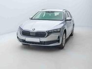 Skoda Octavia, 2.0 TDI Combi Selection, Jahr 2022 - Berlin