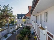 Zentrales Wohnen und dennoch ruhig: 2 Zimmerwohnung mit großem Balkon, Blick ins Grüne - Frankfurt (Main)