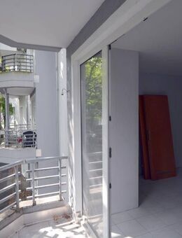 5796- Großzügige 2 Zimmerwohnung mit Aufzug und Balkon in optimaler Lage! - Hilden