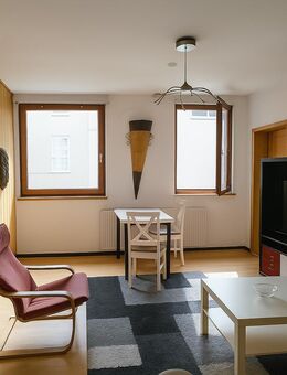 Zweifamilienhaus mit großem Entwicklungspotenzial - Ihre ideale Investitionsmöglichkeit! - Lahnstein