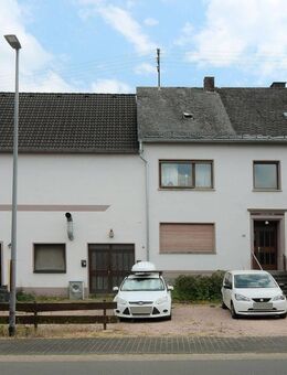 3.009 m2 Grundfläche - Platz für Autos - 234 m2 Gastronomie - 200 m2 Wohnfläche mit riesigem Dach - Brücken