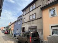Teilsaniertes Haus in guter Innenstadtlage zu verkaufen! - Naumburg (Saale)