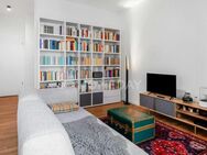 Moderne 2-Zimmer-Wohnung mit Terrasse, Garten, Einbauküche und Tiefgaragenstellplatz - Berlin