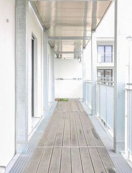 Sonnige Familienoase mit Balkon und moderner Einbauküche - inkl. TG-Stellplatz! - München