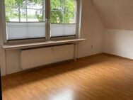 *** HOLLENSTEDT - HOLVEDE ! * NÄHE BAB A 1 ! * 2,5 ZIMMER WOHNUNG * EBK * VOLLBAD * GÄSTE WC * GARTENNUTZUNG * GARAGE * RUHIG UND GRÜN BELEGEN *** - Hollenstedt