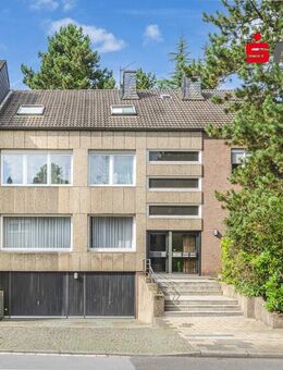 Bezugsfreie 5 Zimmerwohnung mit Garage und traumhaftem Garten im Aachener Südviertel - Aachen