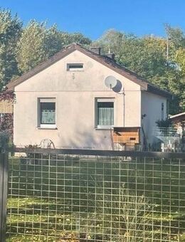 Sanierungsbedürftiges Einfamilienhaus im beliebten Berlin-Kaulsdorf - Berlin