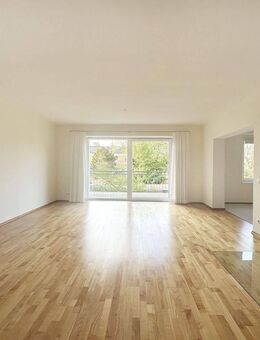 Modernisierte 3-Zimmer-Wohnung mit Balkon und Garage in ruhiger Wohngegend - Berlin