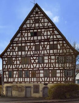 Rendite Immobilie für Investoren und Bauträger mit 5 Wohnungen sowie 1 Einfamilienhaus - Calw