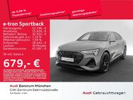 Audi e-tron, Sportback 55 qu S line black, Jahr 2022 - München