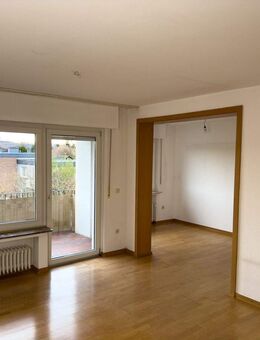 ***Helle 3 Zimmer-Wohnung in Möhnesee - Körbecke mit Balkon*** - Möhnesee