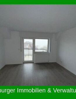 Frisch renovierte, geräumige 4-Zimmer-Dachgeschosswohnung in der Rintelner Nordstadt. - Rinteln
