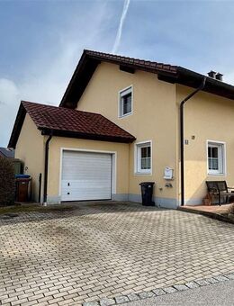 Schöne Doppelhaushälfte in Künzing - Künzing