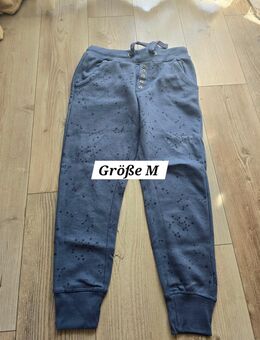 Joggingshose mit Muster und Taschen - Berlin