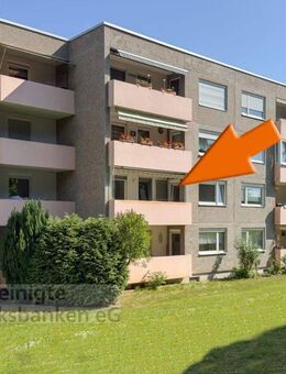 Attraktives Zuhause in Top-Lage: 4-Zimmer-Wohnung mit Balkon und Blick ins Grüne - Böblingen