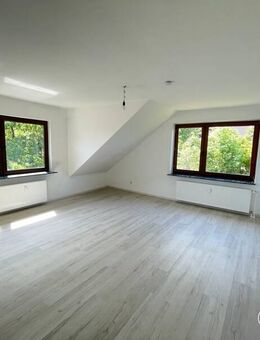 ++ Charmante 3-Zimmer-Wohnung mit Balkon und Einbauküche in Top-Lage - frisch renoviert! ++ - Lüneburg