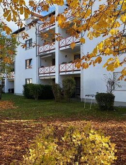 Terrassenwohnung im Erdgeschoß zum Wohlfühlen + Tiefgarage - Königsbrunn