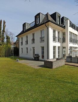 Repräsentative Villa mit Stil - Im Herzen von Solln! - München