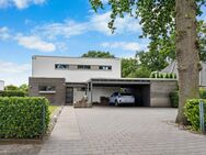 Ritterhude-Platjenwerbe: Exklusives Architektenhaus mit Garten und Doppelcarport in Top Lage - Ritterhude