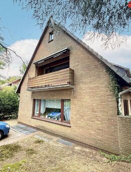 Großzügiges Zweifamilienhaus mit viel Potenzial in ruhiger Lage - Ganderkesee