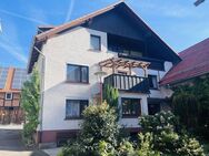 Großzügiges Mehrgenerationenhaus mit angebauter Scheune in Wesertal-Arenborn - Oberweser