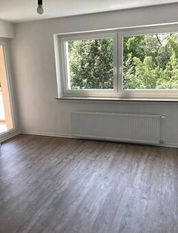 Modernisierte 3- Zimmerwohnung in zentraler Lage - Hannover