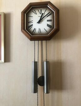 Schöne antike Wanduhr - Bönen