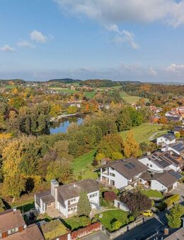 Einfamilienhaus mit zwei Einliegerwohnungen in begehrter Lage Ebersbergs - Ebersberg