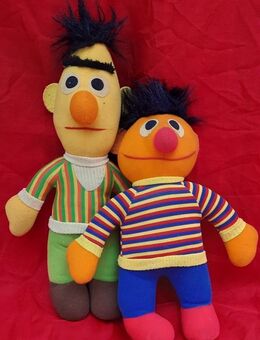 Vintage Plüschfiguren aus der Sesamstraße - Ernie und Bert – für Liebhaber und Sammler - Niederfischbach