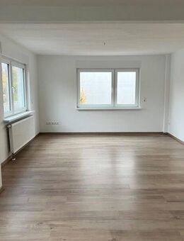 Seltene Gelegenheit für das eigene Familiendomizil: Freistehendes EFH in Linkenheim-Hoch. - Linkenheim-Hochstetten